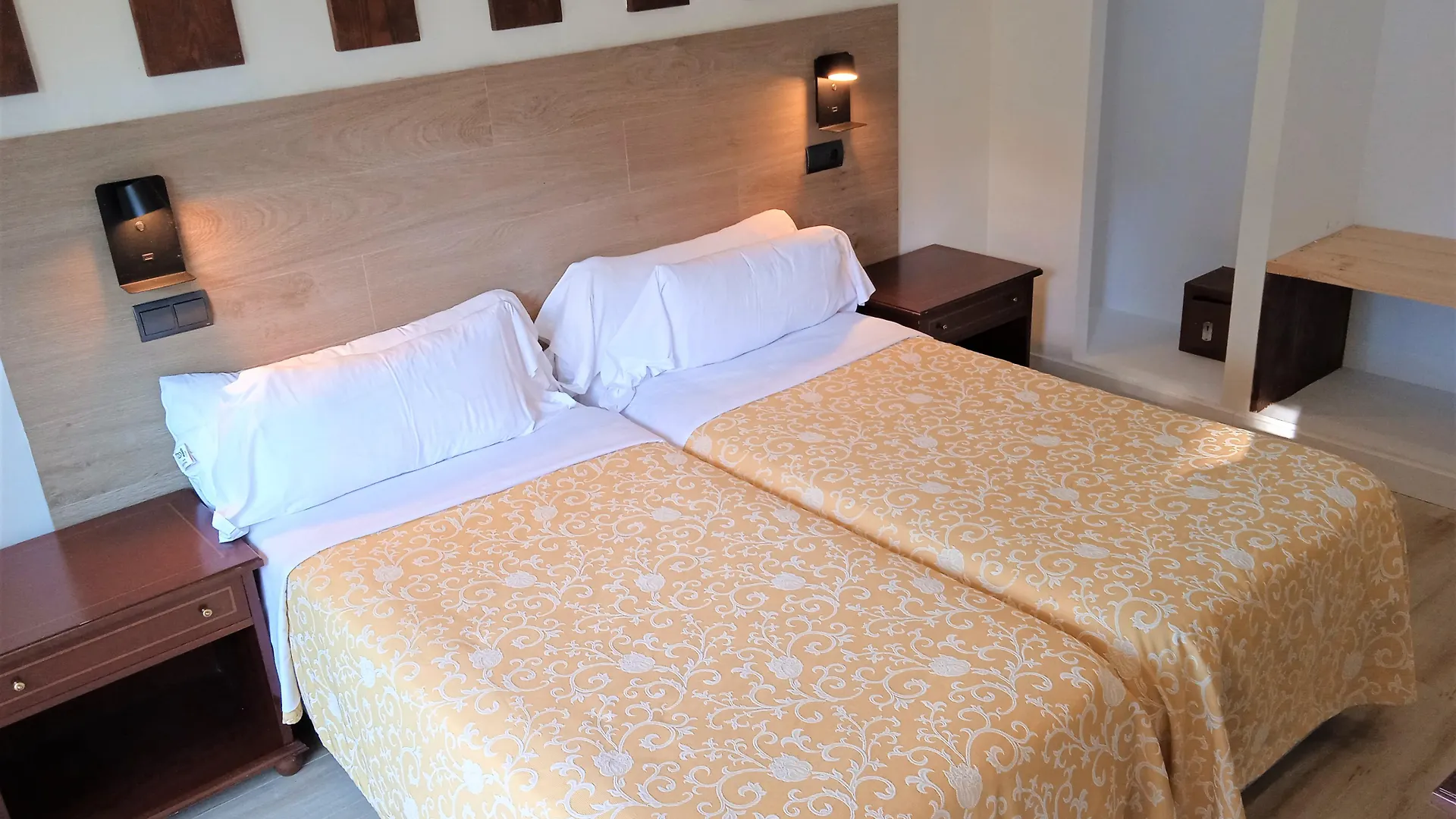 Hotel 153 Castelldefels 3*,  Spain