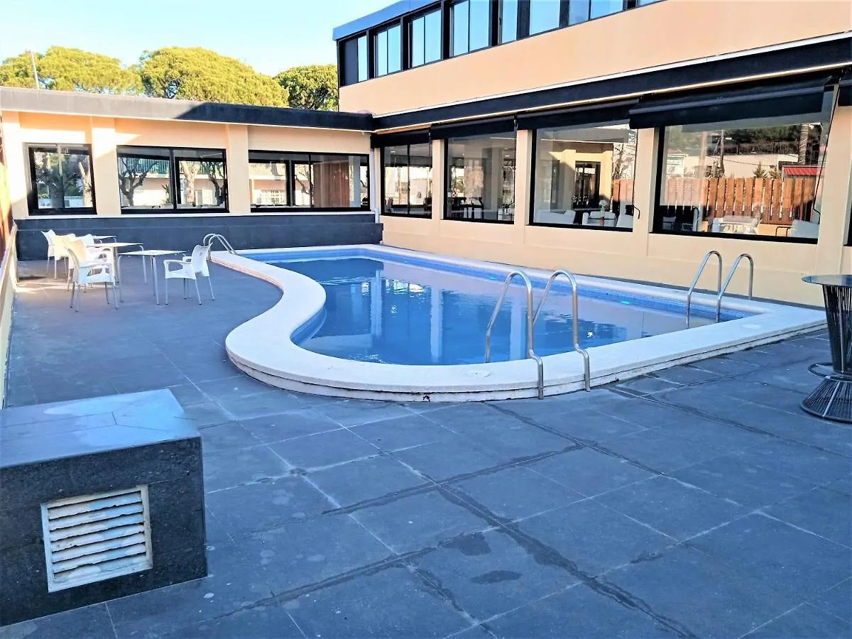 Hotel 153 كاستيلديفيلس